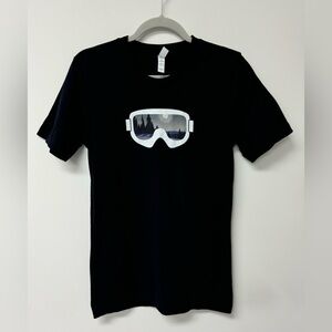 Bella Canvas Snow Goggles Graphic T-Shirt in‎ Black, Size S